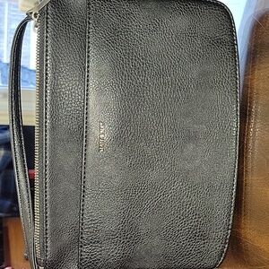 Matt & Nat Black Crossbody Bag